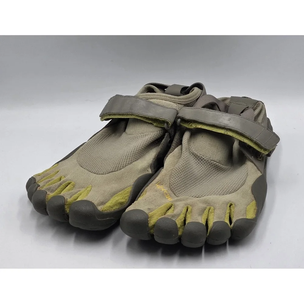 Vibram FiveFingers KSO Barefoot Shoes - Men's Size 44 (Grey/Lime)